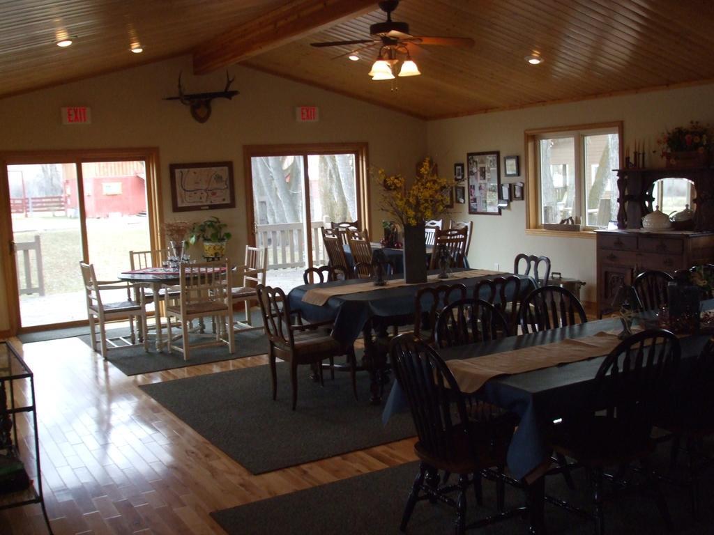 Hansen Guest Ranch Swan Valley Exterior foto