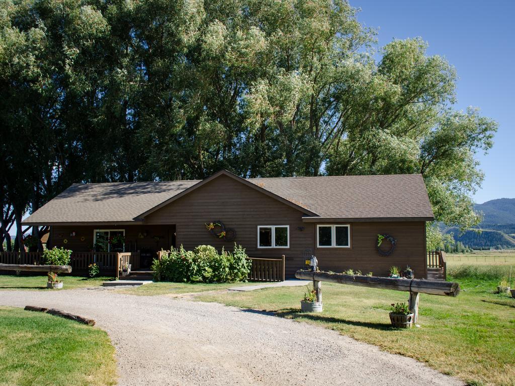 Hansen Guest Ranch Swan Valley Exterior foto